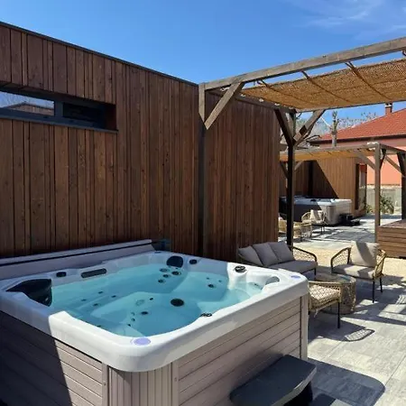 度假居 10gardens Mobile No 3 With Sauna And Jacuzzi *