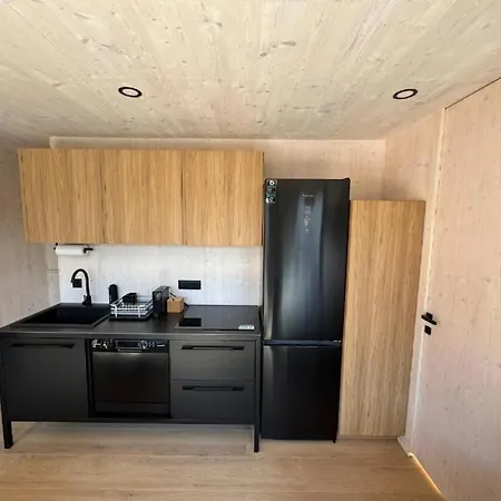 10gardens Mobile No 3 With Sauna And Jacuzzi 度假居 普利拉卡